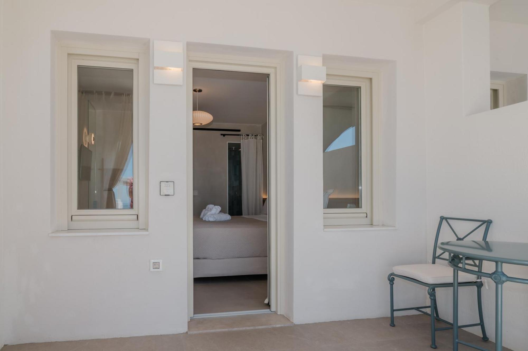 Apeiron Blue Santorini - Sustainable Adults Only 14 Plus Фира Екстериор снимка